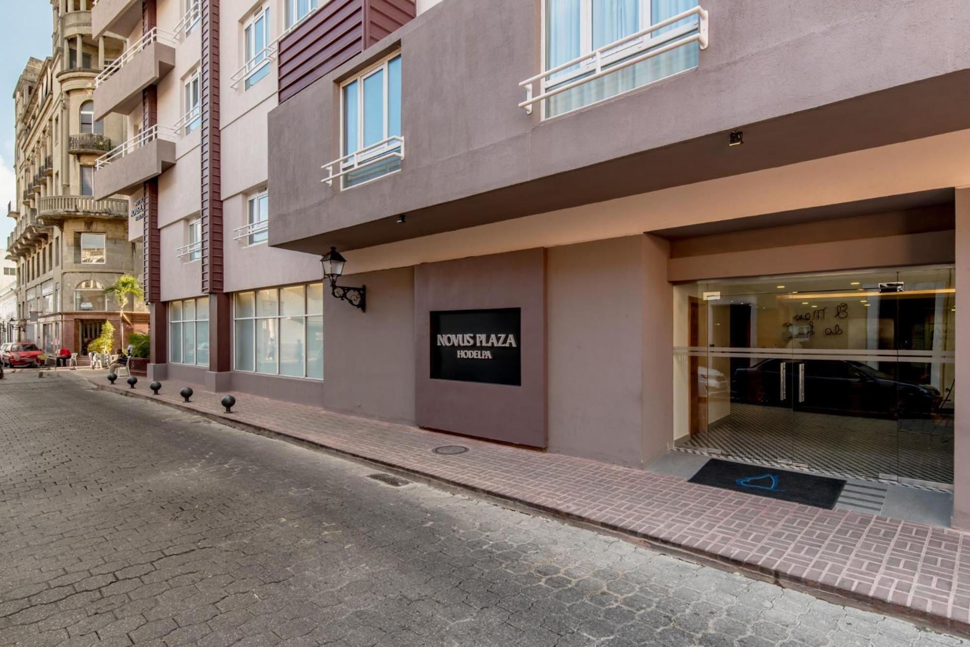 Hotel Novus Plaza Hodelpa Santo Domingo Esterno foto